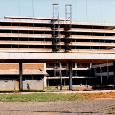 1994-campanhagovernador-hospitais-inacabados-025.jpg
